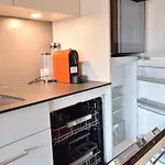 Rhodania 60 Apartmán *
